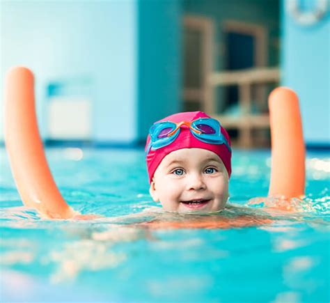 Baby swimming lessons hoddesdon  Types Parent/Child Swim Lessons ages 6 months-36 monthsParents can begin enrolling their children in Aqua-Tots swim lessons as early as 4 months of age